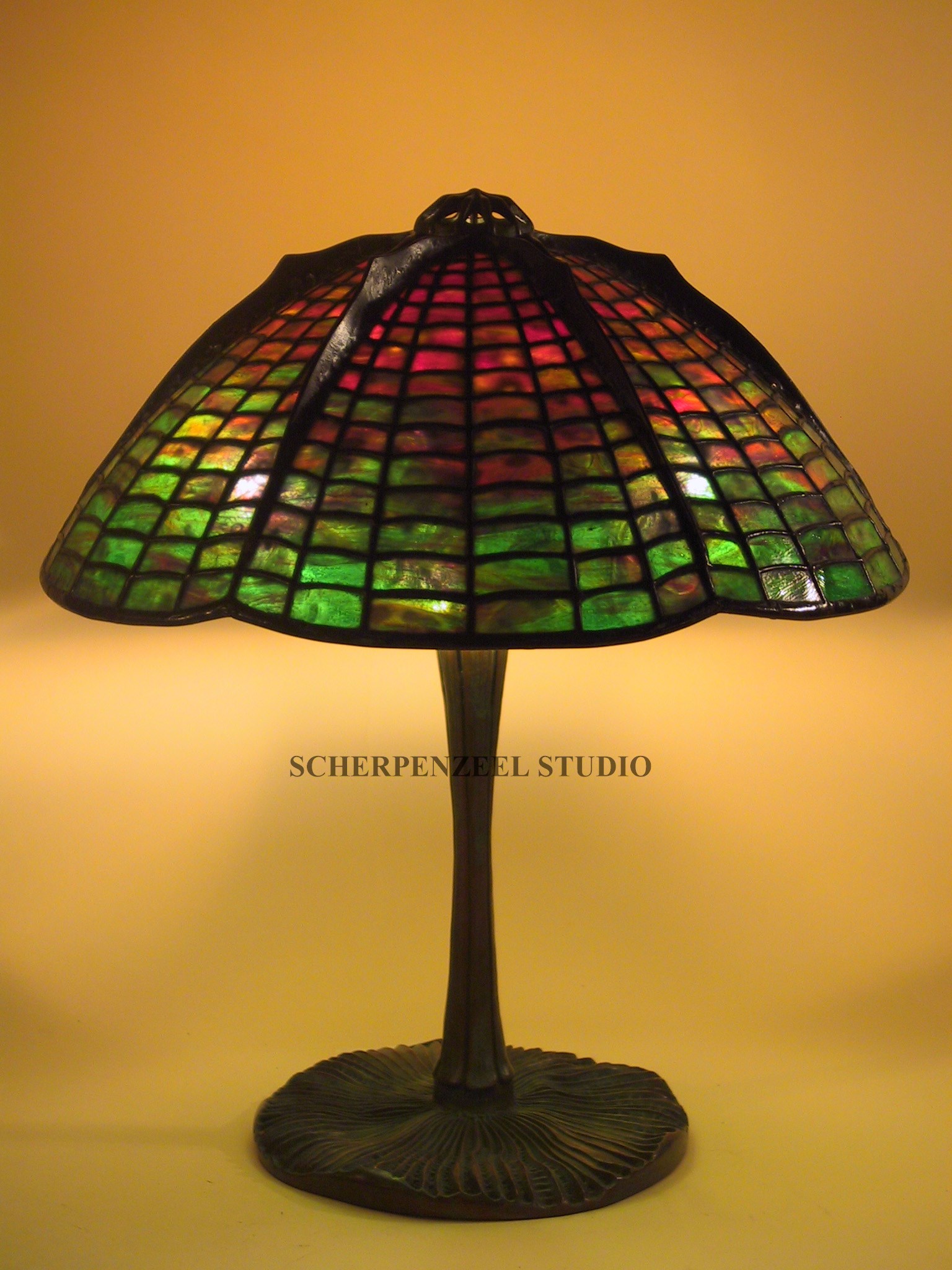 Spiderweb on mushroom base