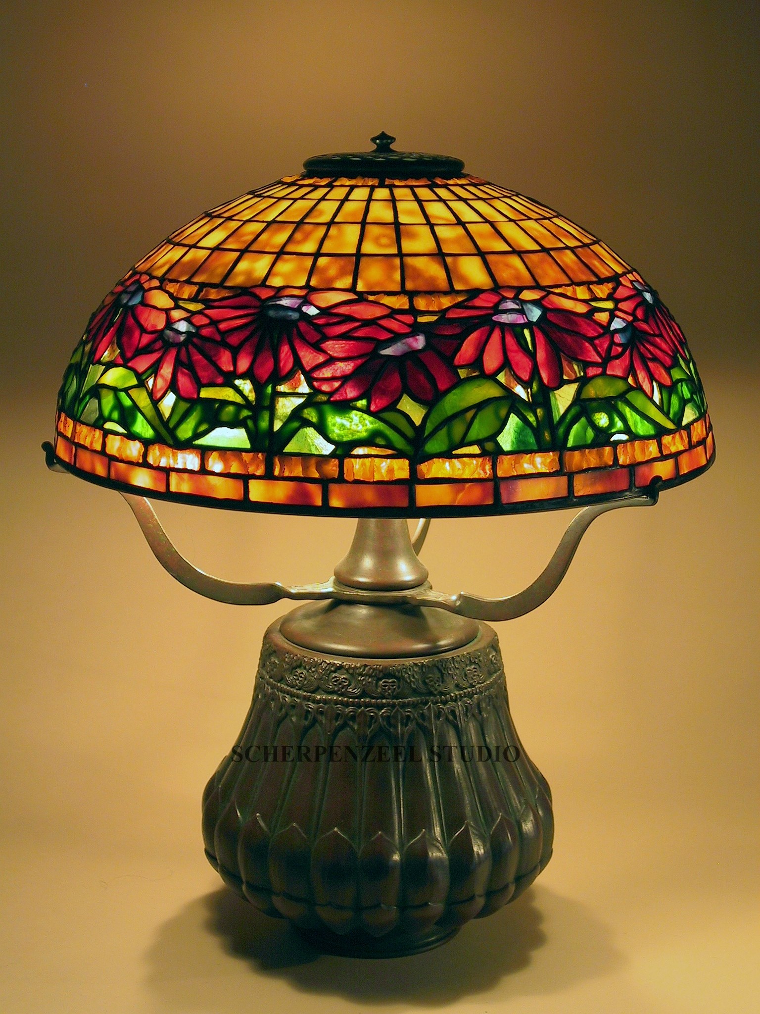 Poinsettia on QA base