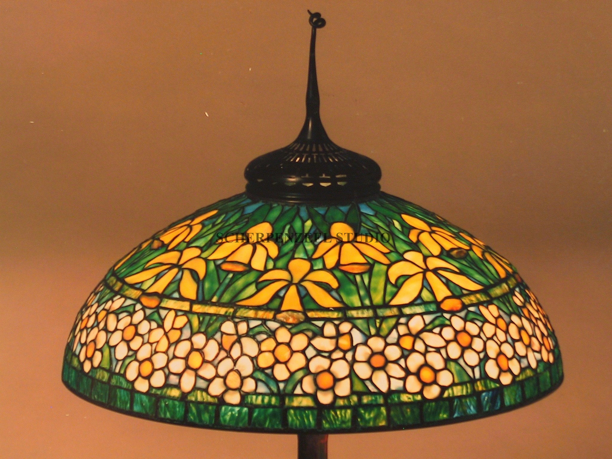 Jonquil daffodil shade