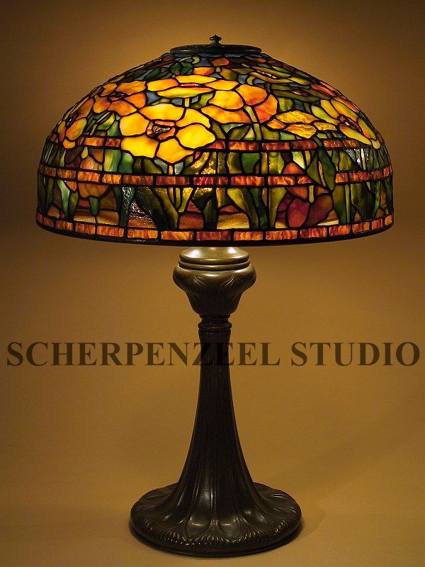 Oriental Poppy on Onion base