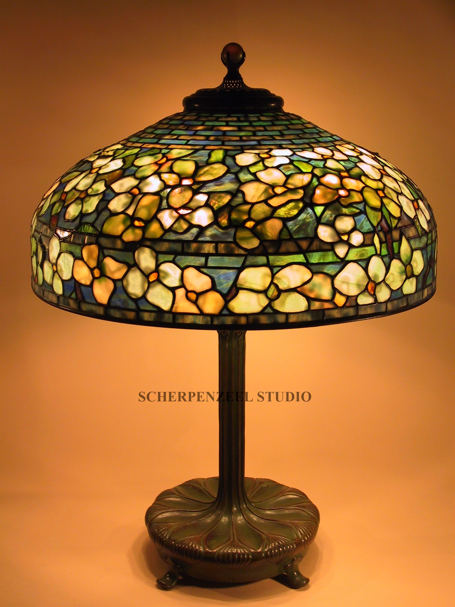 Dogwood on large Library base