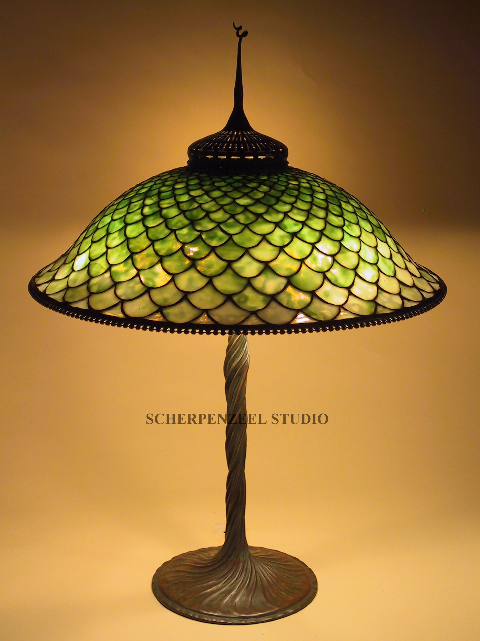 Fishcale on Twisted Vine base