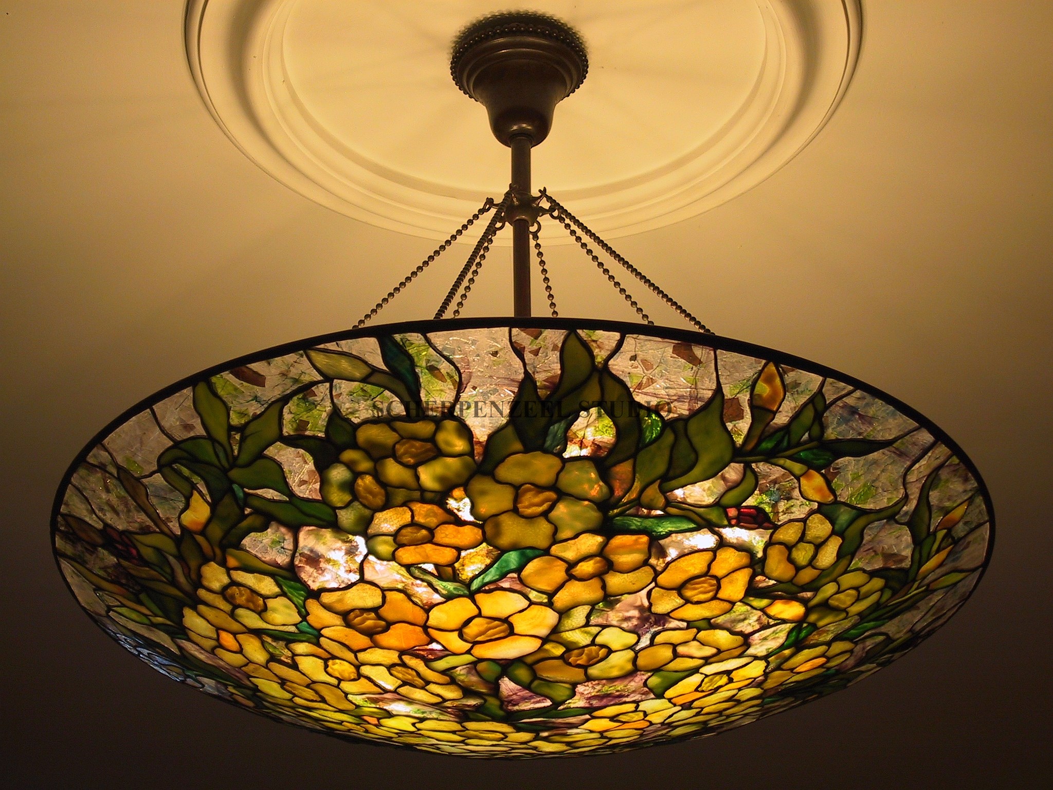 Alamander shade 1 , 6-chain fixture.