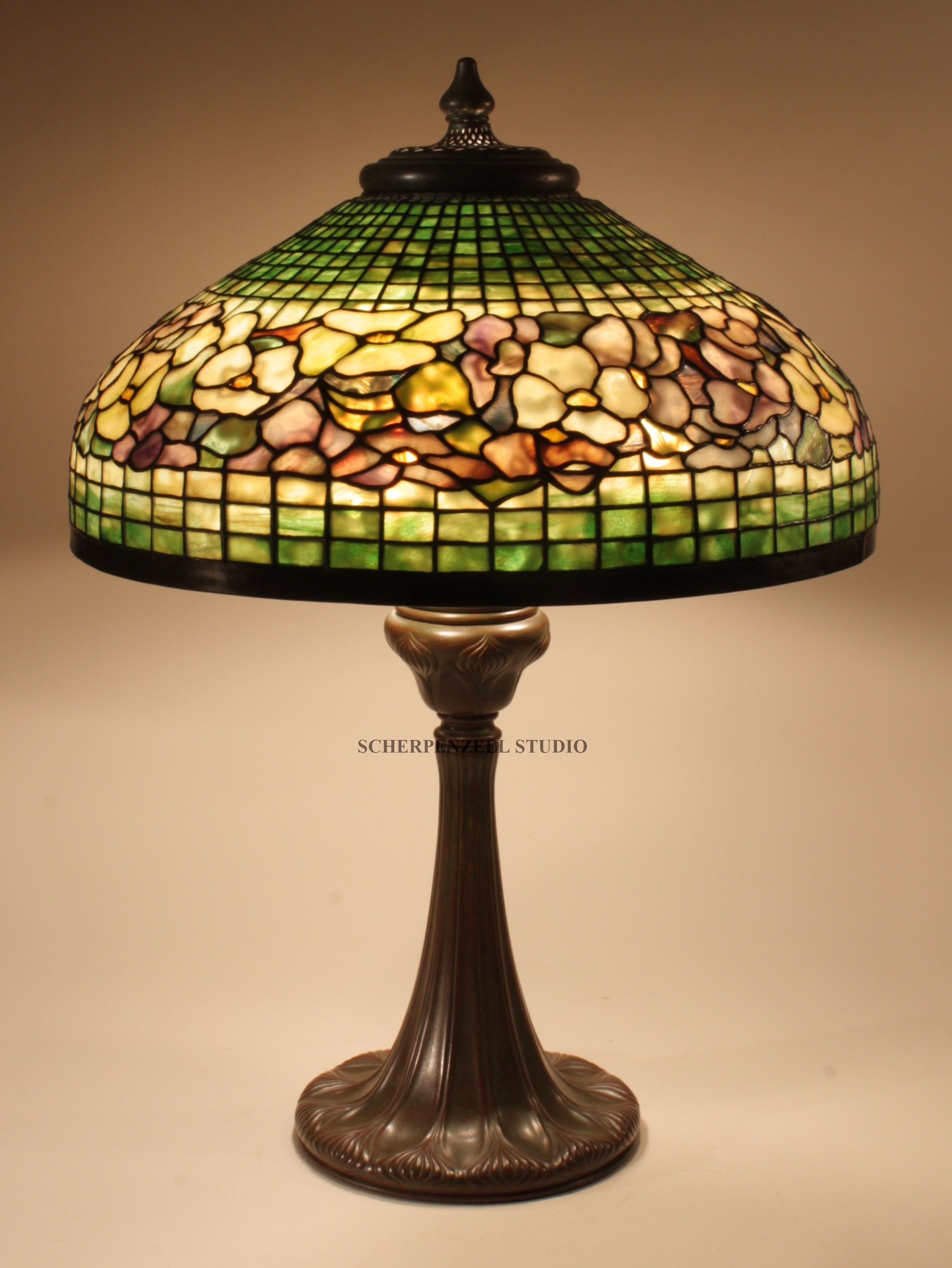 Tiffany deals studios lamps