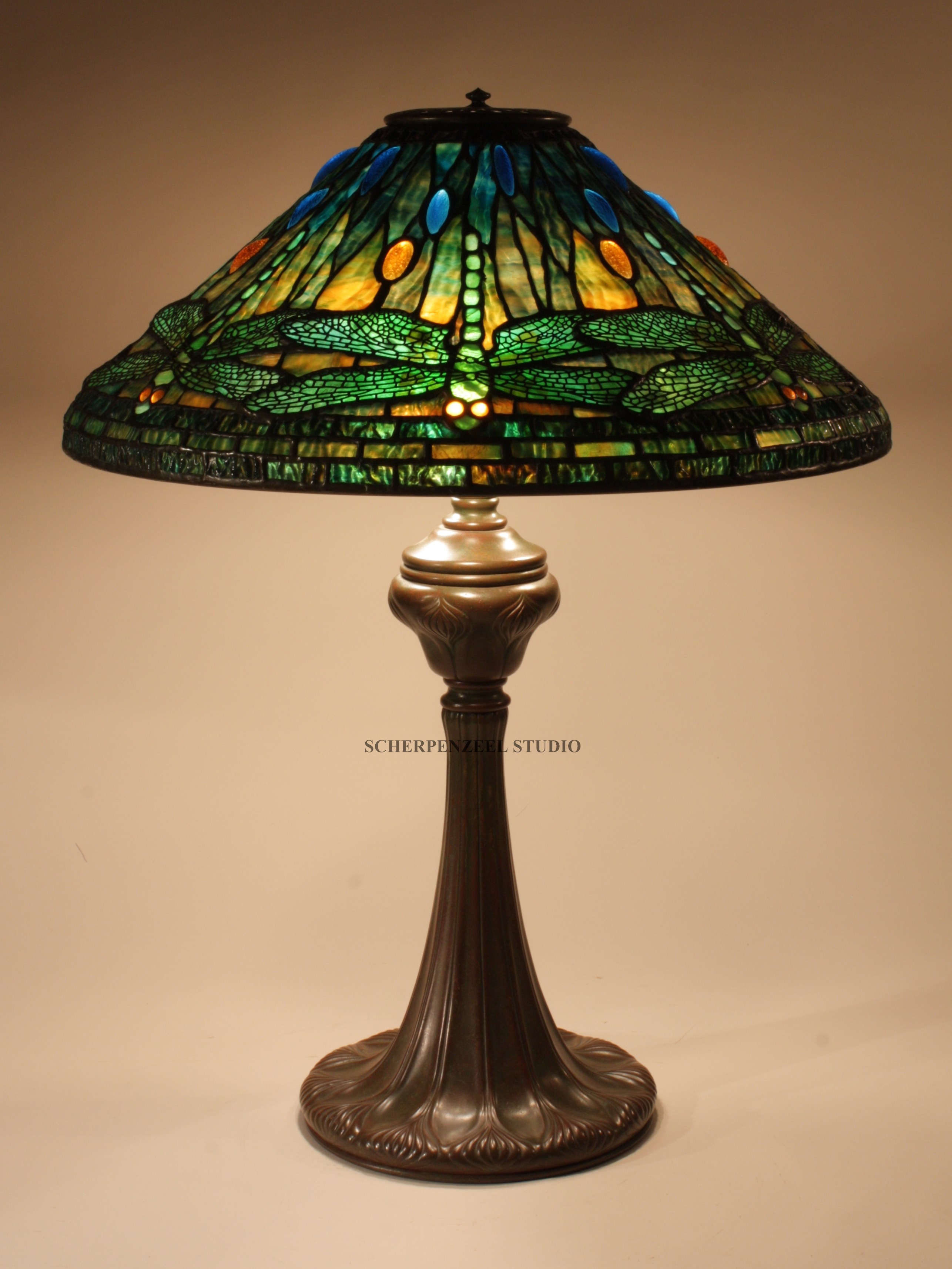 20" Dragonfly on Trumpet Onion base